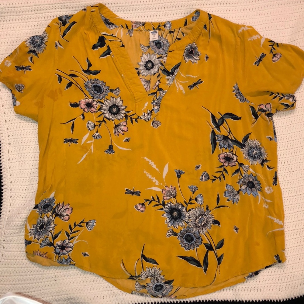 Old Navy shirt
